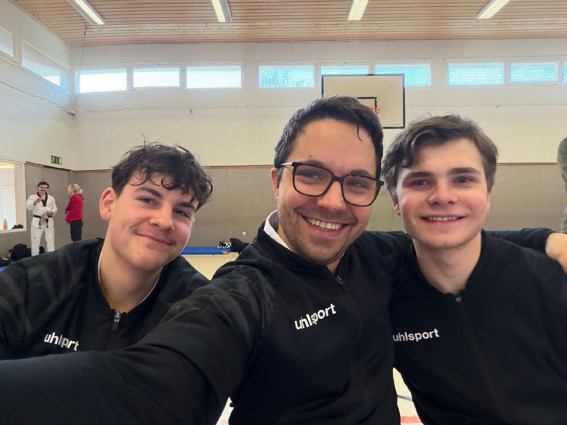 MIX&nbsp;&raquo;&nbsp;2026&nbsp;&raquo;&nbsp;Gürtelprüfung I
Gürtelprüfung